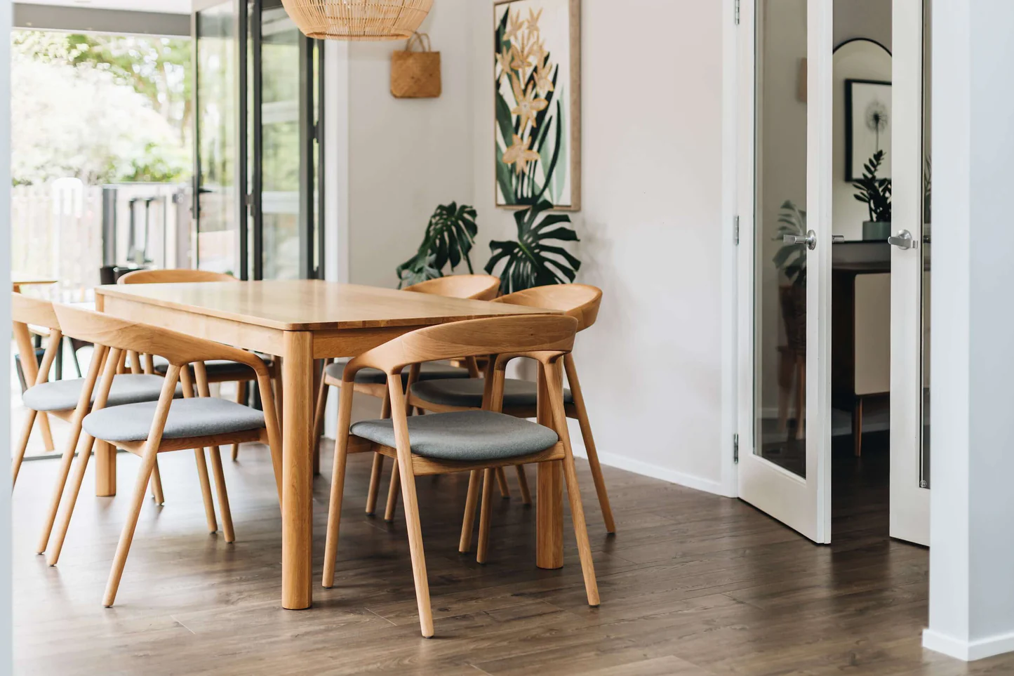 Nora Dining Chair Natural Oak / PU