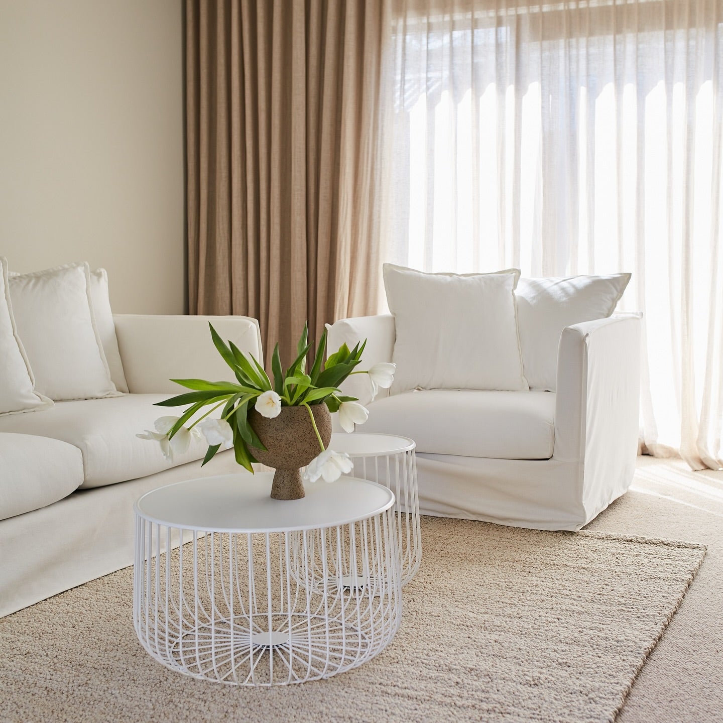 Chia Coffee Table - White