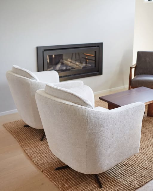 Vincent Lounge Chair by Danske Mobler
