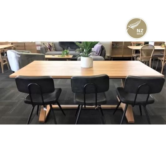 Eyreton Dining Table