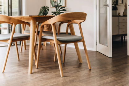 Nora Dining Chair Natural Oak / PU