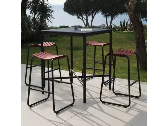 Four Indoor/Outdoor Bar Leaner Black-Global Living